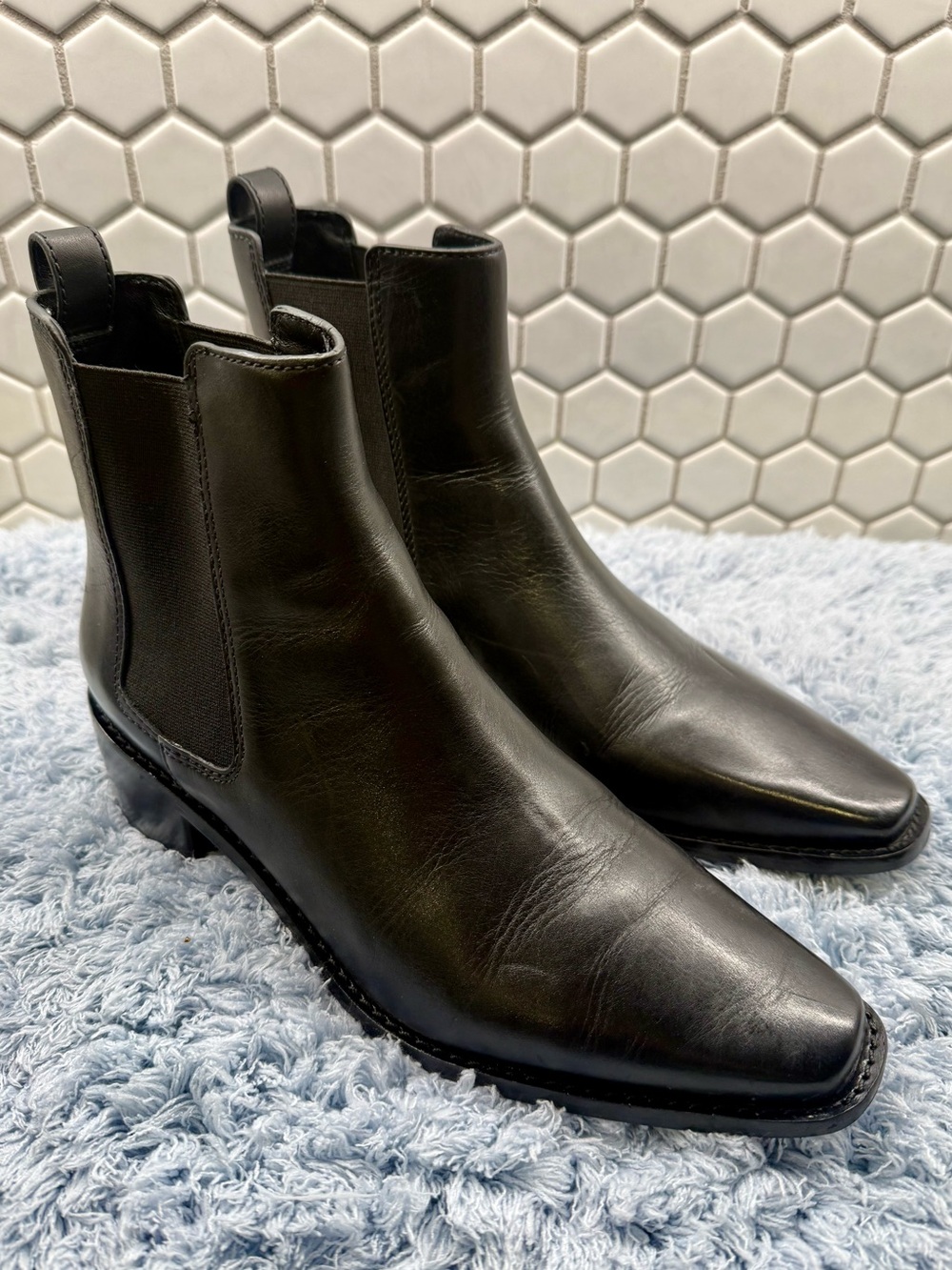 Tory Burch Black Leather Chelsea Ankle Boots 8.5M Square Toe Block Heel with Box - Picture 5 of 9